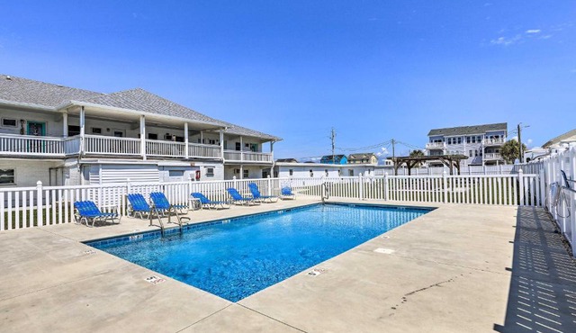 Atlantic Beach Studio w/Community Pool!