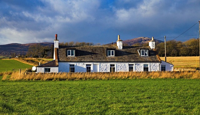 BEACHCOMBER'S COTTAGE, country holiday cottage in Southerness