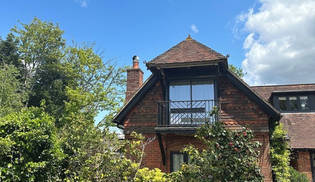 Beautiful 3 bed cottage in Lymington. Perfectly located for Coast and New Forest
