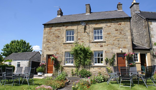 Beech Cottage, centrally situated in the village of Hartington