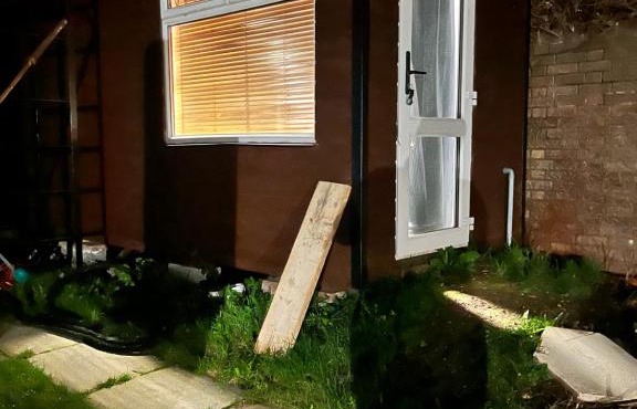 Belfast small Bunkbed cabin-own access & ensuite