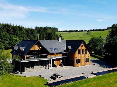 Ben Luna Lodge