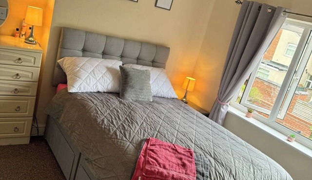 Bentley view,2 bed house Crewe