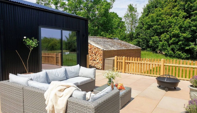 Blackbarn Wood by Interhome