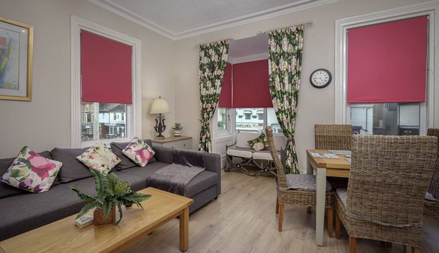 Blackpool Abode - Hornby Apartments 1st Foor