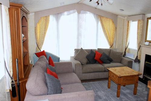 Blake Fell Hide - the perfect base for Walkers - Cyclists - Dog Lovers - Haystacks - Ennerdale Lake - Coast to Coast C2C - Off the beaten track - not off the grid - Starlink WiFi - New photos Jul '26