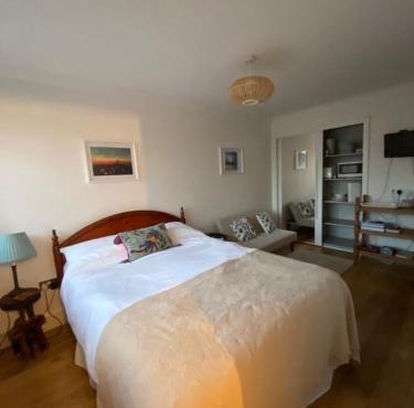 Bright Suite