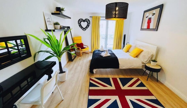 Bristol City Stays - 1 Bed - Pembroke Court