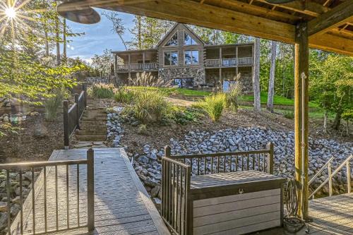 Cabin on the Cove - Luxe Lakefront Pet Friendly Cabin on 5 acres with huge dock