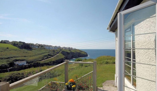 Cartway Cove