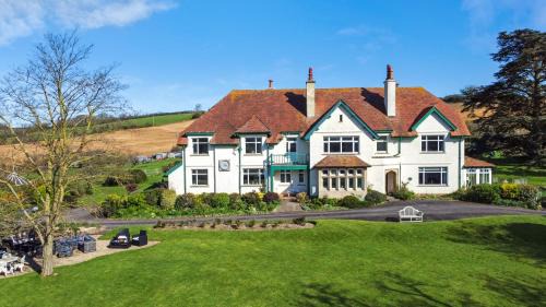 Cedar Grange