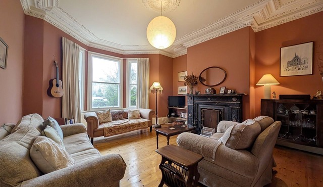 Charming 3 Bedroom Home in Jesmond - Pass the Keys