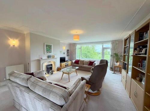 Charming Harrogate Stay Close to Parks & Centre