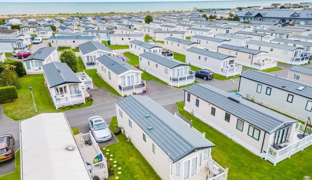 Charming Pevensey Bay Beach Chalet