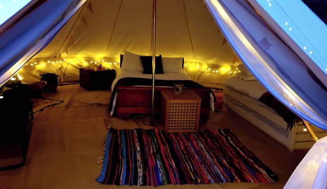 Chestnut 6m bell tent-Log burner-nr Whitby-Parking