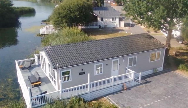 Chichester Lakeside Holiday Park Lakefront Lodge