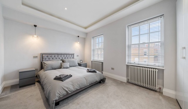City Centre - Townhouse - Stay 10 - Cinema Room
