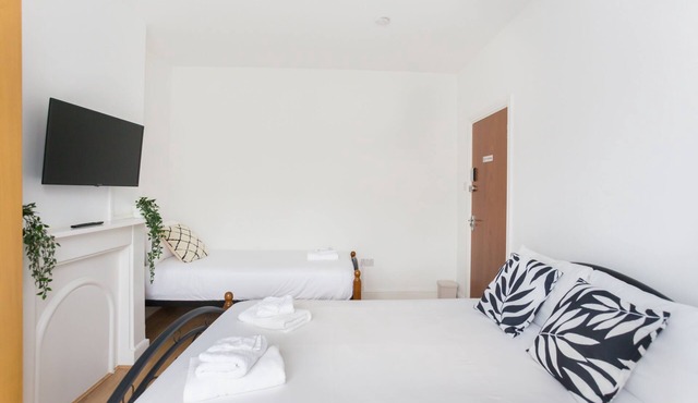City Comfort for Three in London