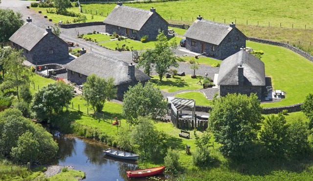 Clan Cottages Luxury Thatched Retreat near Oban