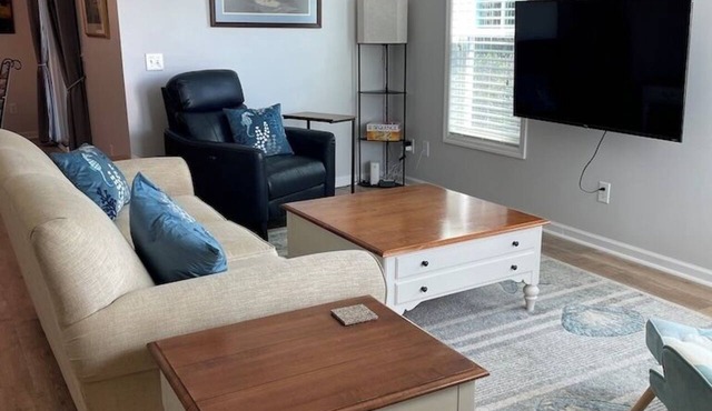 Coastal Luxury Retreat at Winding River – Beach, Golf, Marina & Pools