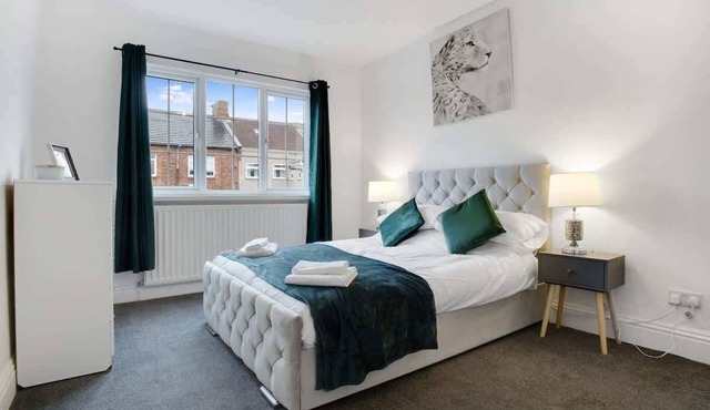 Comfortable three Bedroom Family Apartment