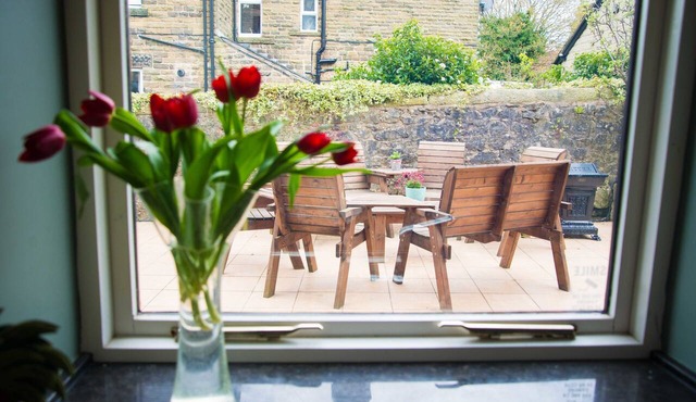 Compton Guest House