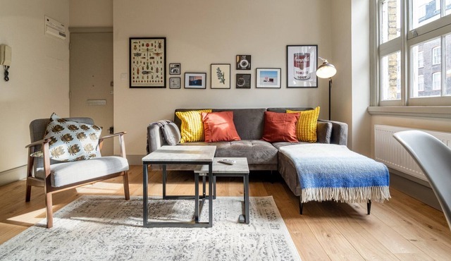 Contemporary Comforts in Clerkenwell