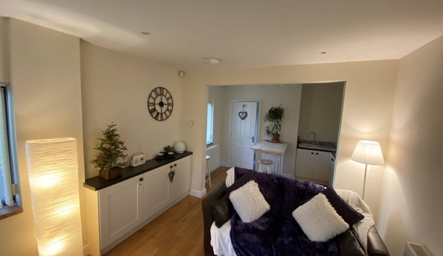 Converted Stables - Pet Friendly - Enclosed Garden