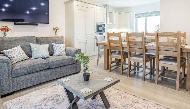 Copper Beech Cottage - UK35892