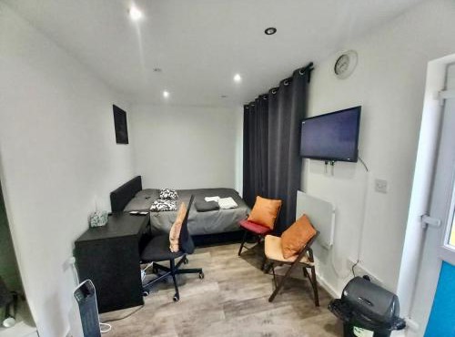 Cosy 1-Bed Studio in Northolt perfect to unwind