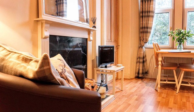 Cosy and Homely 1BD Flat Near Central Edinburgh