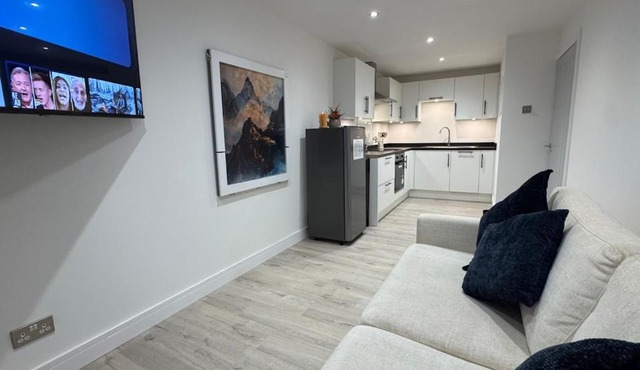 Cosy Modern 2 Beds Chorley Center
