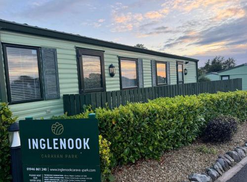 Cosy static caravan on the edge of the lakes