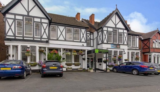 Cotswold Hotel