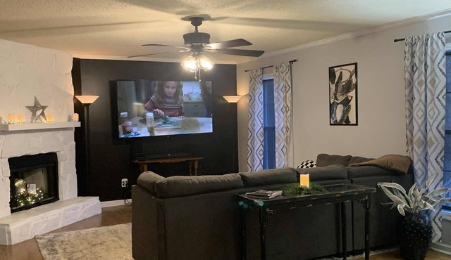Cozy 3-bedroom house in Seneca