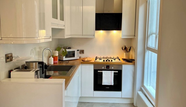 Cozy Notting Hill Apartment