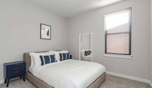 CozySuites Music Row Spacious 1BR in Nashville! 11