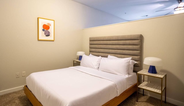 CozySuites Music Row Astonishing SDO Nashville! 23