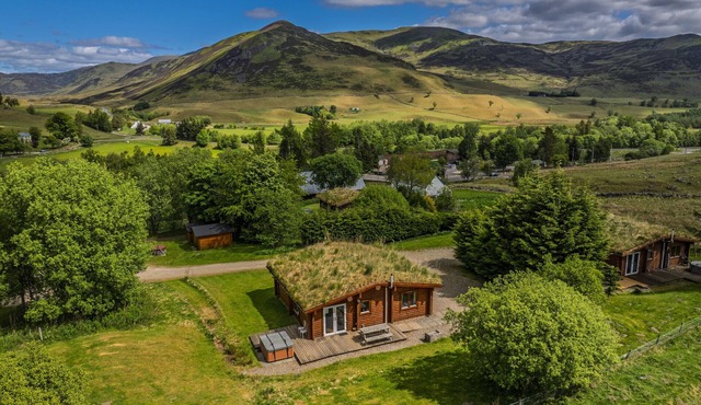 Cragdhu Log Cabin