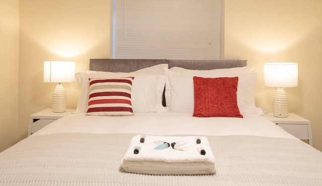 Dartford Luxurious Apartment