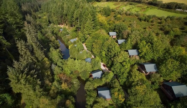 Deerpark Classic Silver Birch Cabin, Liscard
