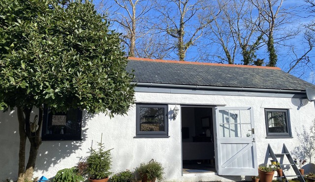 Detached cottage within walking distance of Coverack Harbour and beach