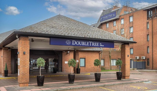 DoubleTree by Hilton Manchester Airport