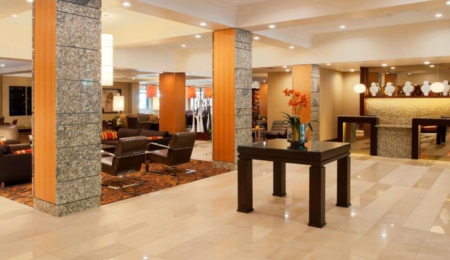 DoubleTree by Hilton Hotel St. Louis - Chesterfield in Chesterfield