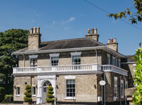 Dunedin Country House