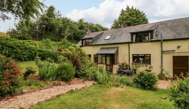 Elsworthy Farm Cottage, Wootton Courtenay