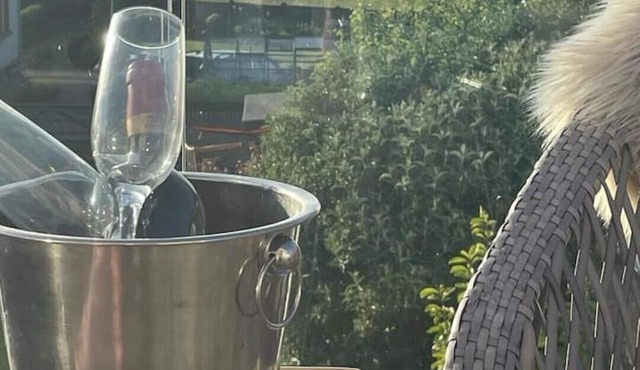 Enjoy golf & beaches in Luxury Home with Hot Tub & Sea view, near North Berwick
