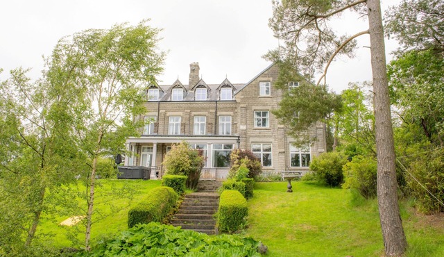 Evergreen Manor