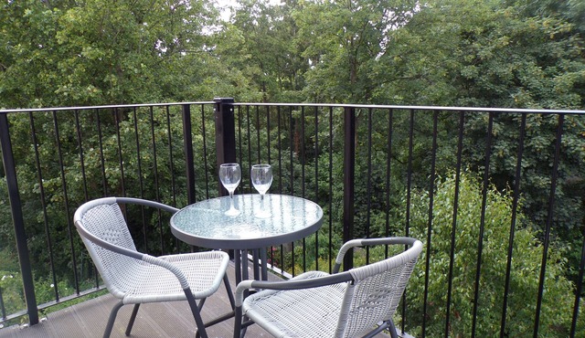 Exclusive Garden View Apartment