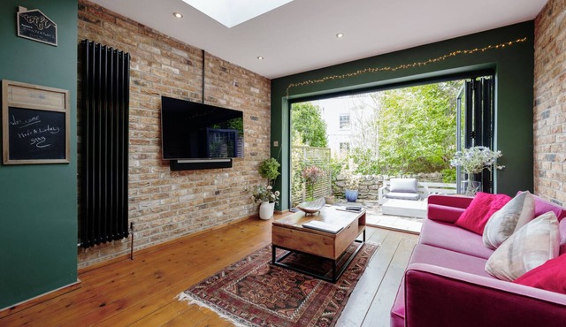 Fabulous Townhouse in Clifton